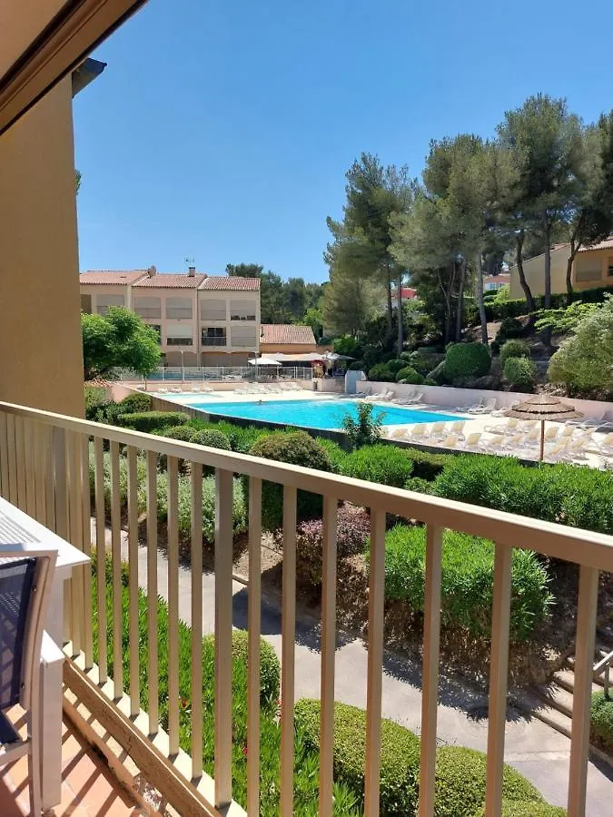 T2 Avec Piscine Et Acces Prive A La Mer Sanary-sur-Mer 0*,  Fransa